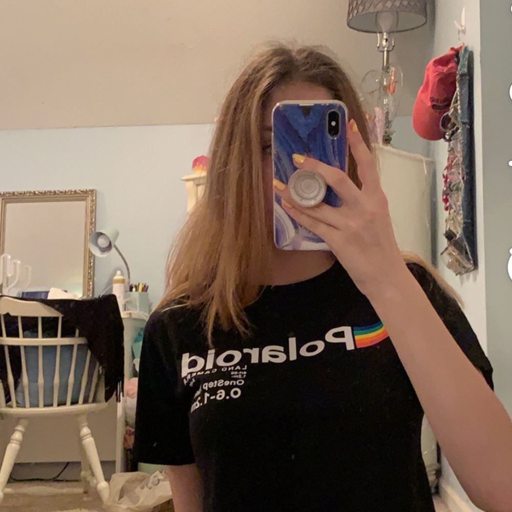 Polaroid cropped tee shirt
